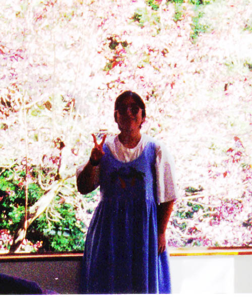 linda_peace_by_the_window_closeup