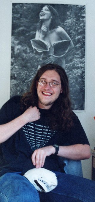 kurt_pretends_to_be_bjork